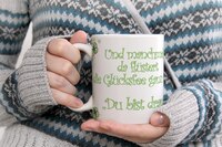 Miyu Frau blauer Pully Tasse.jpg