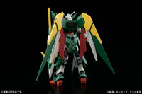 XXXG-01Wfr Gundam Fenice Rinascita - HG 1/144 - Modelkit - Bandai Spirits (1)