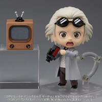 Nendoroid 2363 Doc (Emmett Brown) (5)