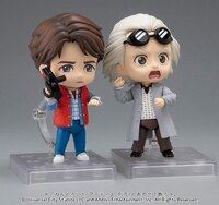 Nendoroid 2363 Doc (Emmett Brown) (7)