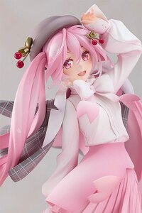Hatsune Miku - Sakura Miku - Hanami Outfit - Good Smile Company (13)