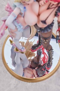 Stella & Sadie (Mendokusai) - Party Look (13)