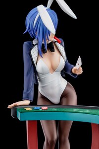 Sakuya Sieglinde - Lapis Lazuli Blue Bunny - Columbia (8)