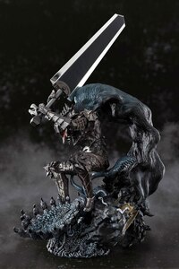 Berserk Figuarts Zero Metallic Touch PVC Statue – Guts in Berserker Armor (35 cm) - 1