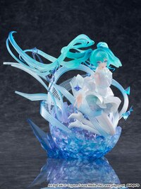 Hatsune Miku - Crystal Dress - Shibuya Scramble Figure - CyberZ / eStream - 3