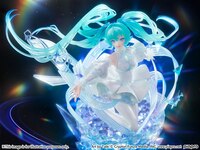 Hatsune Miku - Crystal Dress - Shibuya Scramble Figure - CyberZ / eStream - 9