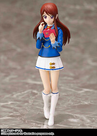 Ran Shibuki - Winter Uniform - S.H. Figuarts - 4