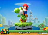 Mario & Yoshi - First 4 Figures - 9