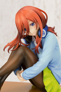 Miku Nakano – Limited Edition Figur mit Extra-Gesicht | The Quintessential Quintuplets - 3