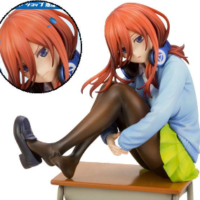 Miku Nakano – Limited Edition Figur mit Extra-Gesicht | The Quintessential Quintuplets - Profil