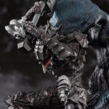 Berserk Figuarts Zero Metallic Touch PVC Statue – Guts in Berserker Armor (35 cm)