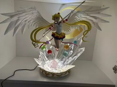 Eternal Sailor Moon