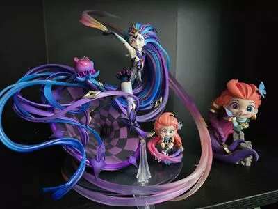 Lieber Schokoladenmondkuchen oder Erdbeermondkuchen? 